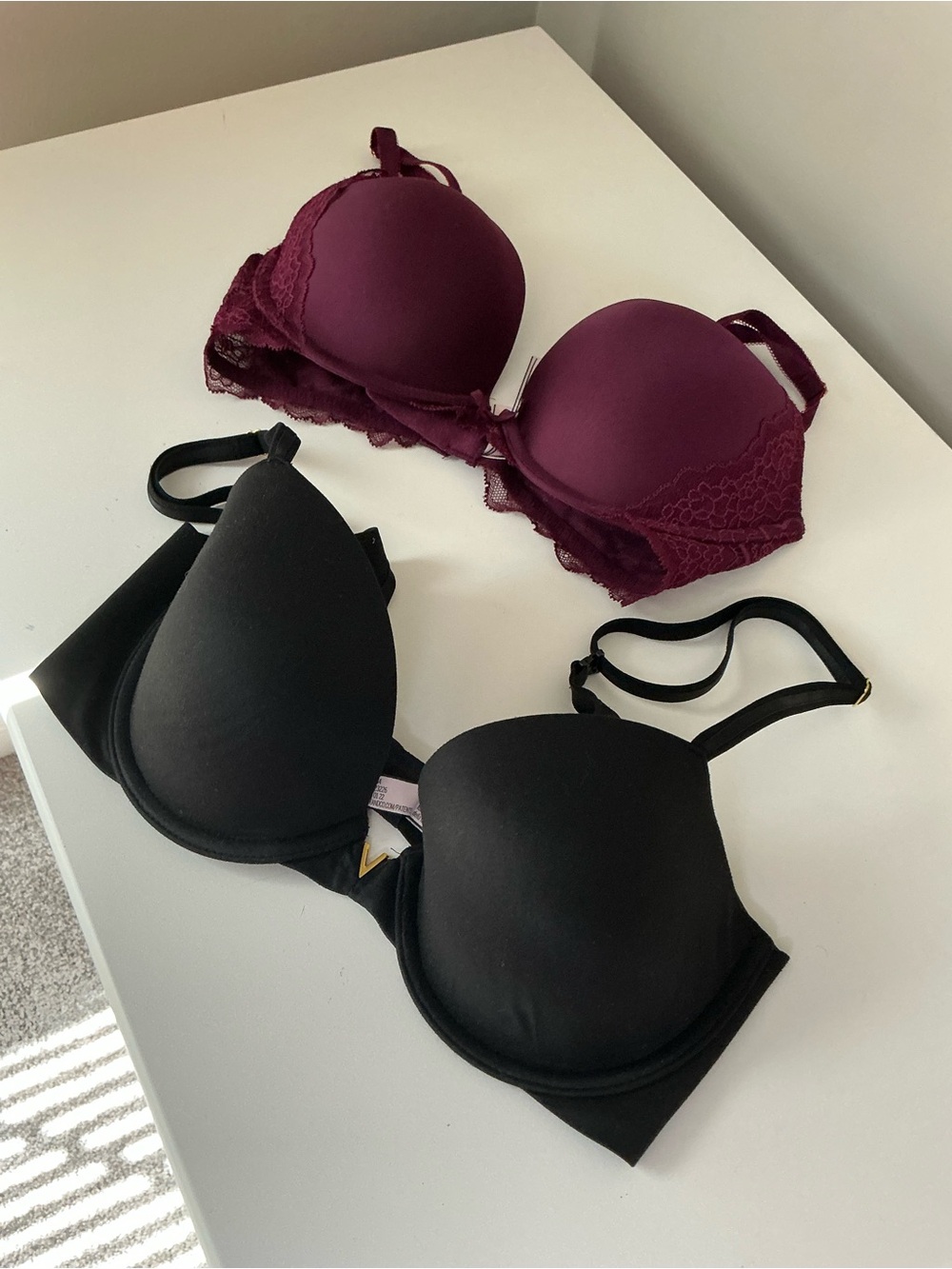 Victoria's Secret Lace-Trim Push-Up Bra & Black Smooth T-Shirt Bra
